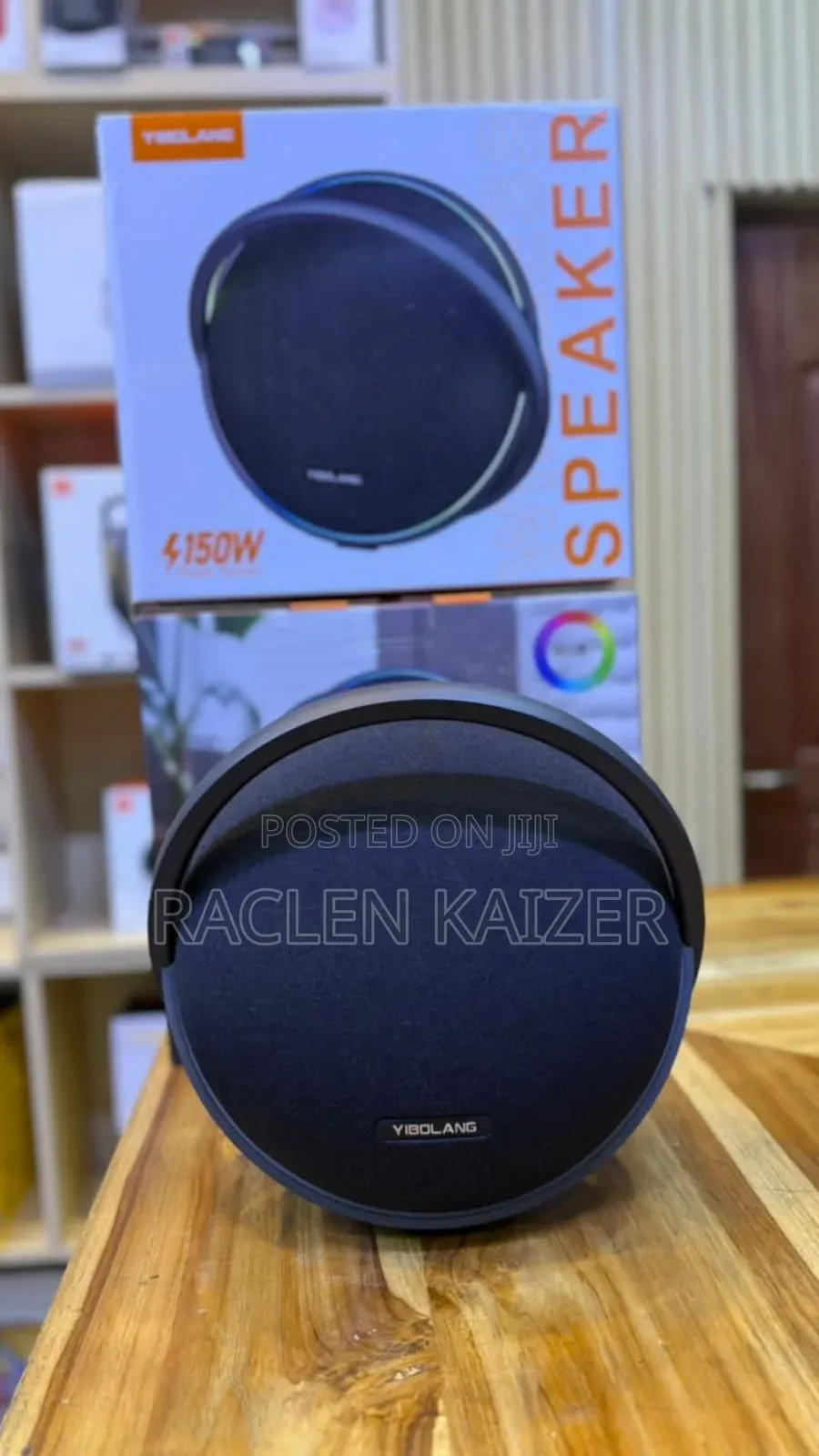 Speaker V122
