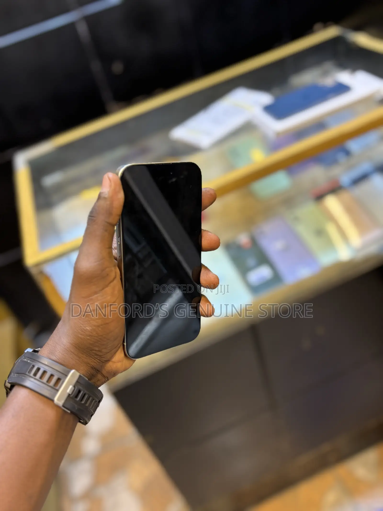 Apple iPhone 15 Pro 256 GB Gold