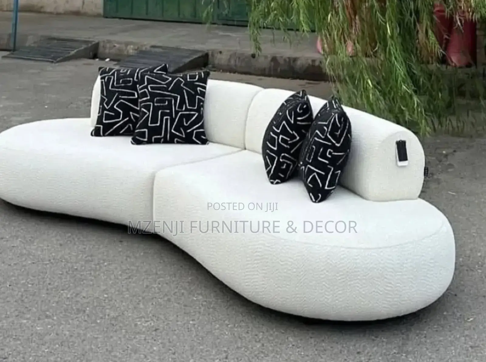Luxury Coach Sofa 4 People