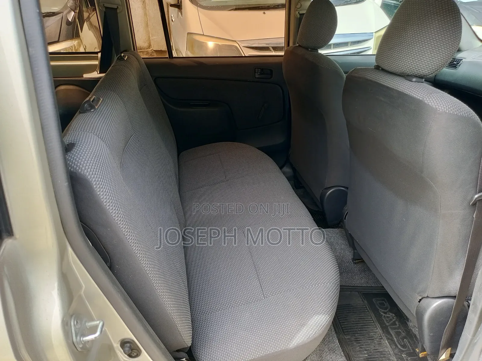 Toyota Succeed 2006 Gold