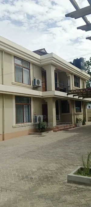 Furnished 3bdrm Villa in Swedi Property, Mikocheni for rent
