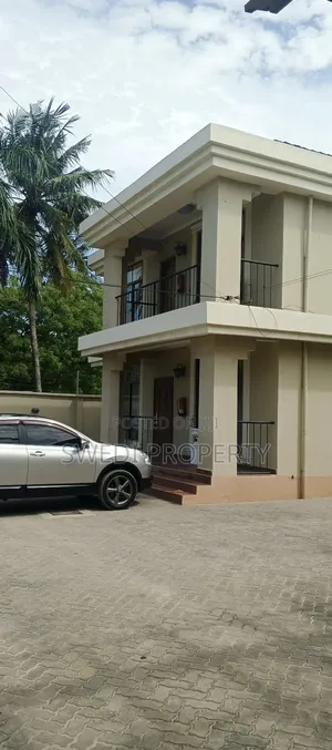 Furnished 3bdrm Villa in Swedi Property, Mikocheni for rent