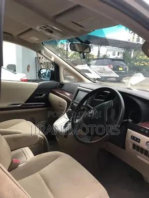 Toyota Alphard 2.4 Petrol AWD 2009 Silver