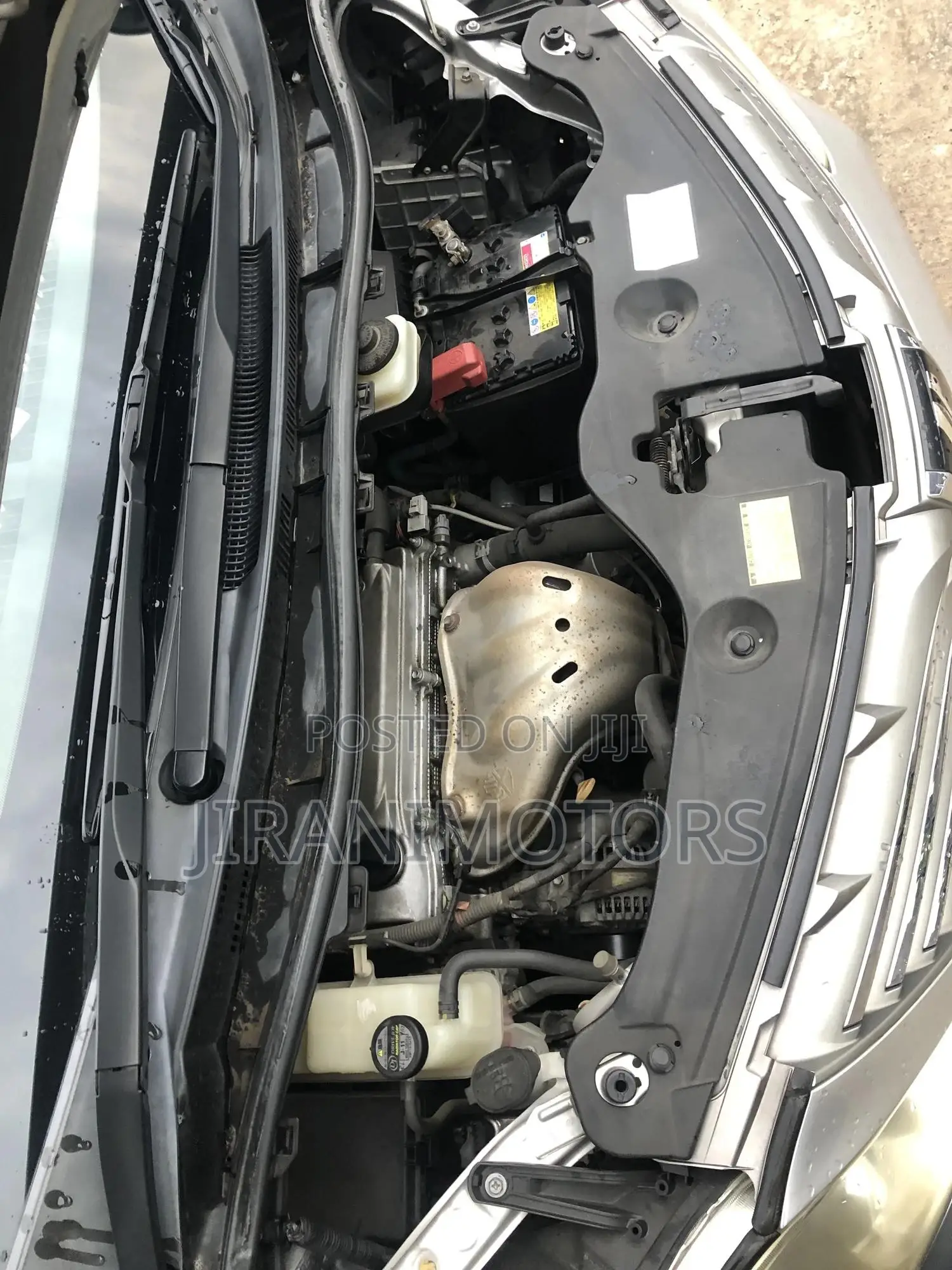 Toyota Alphard 2.4 Petrol AWD 2009 Silver