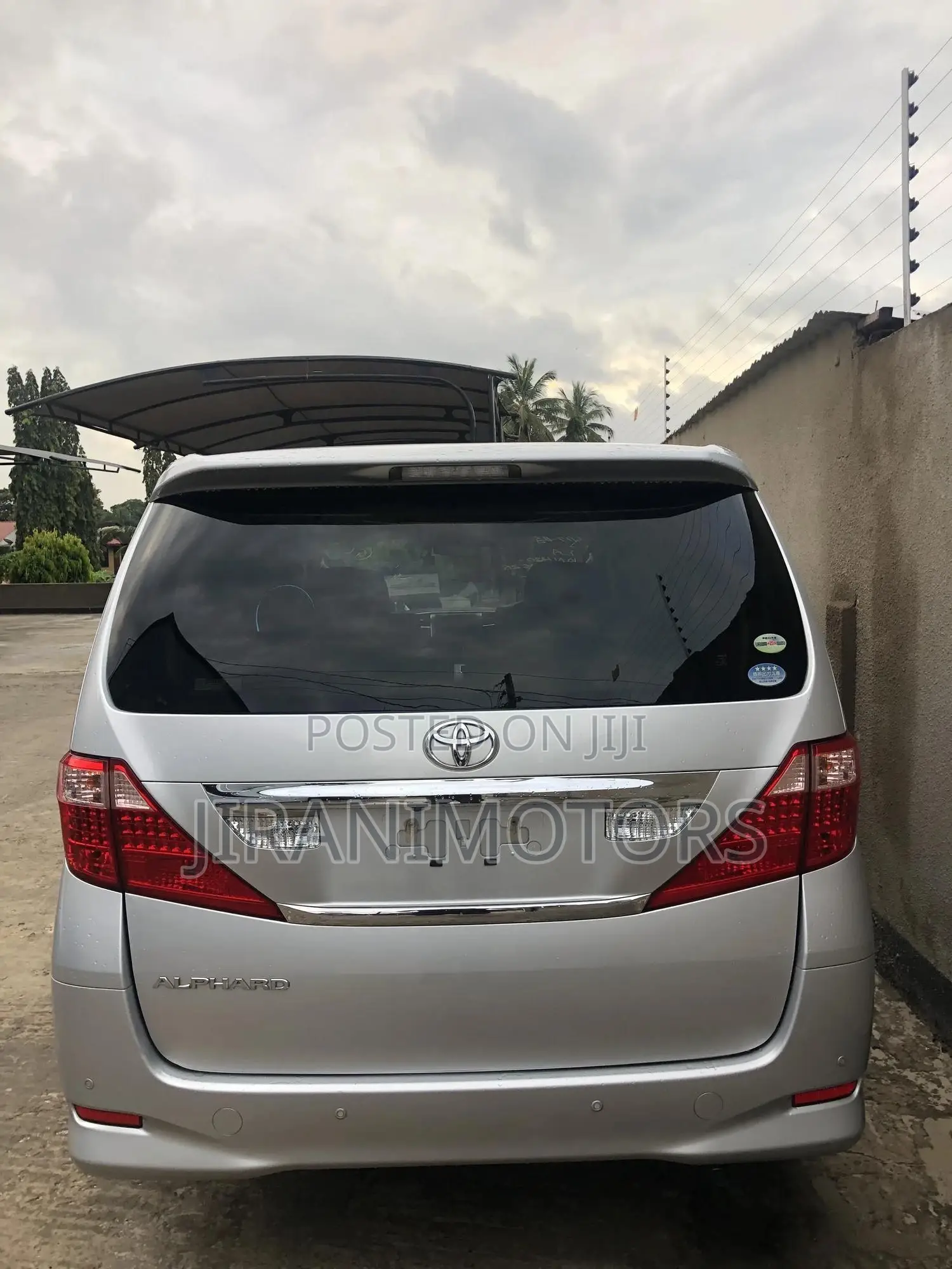 Toyota Alphard 2.4 Petrol AWD 2009 Silver