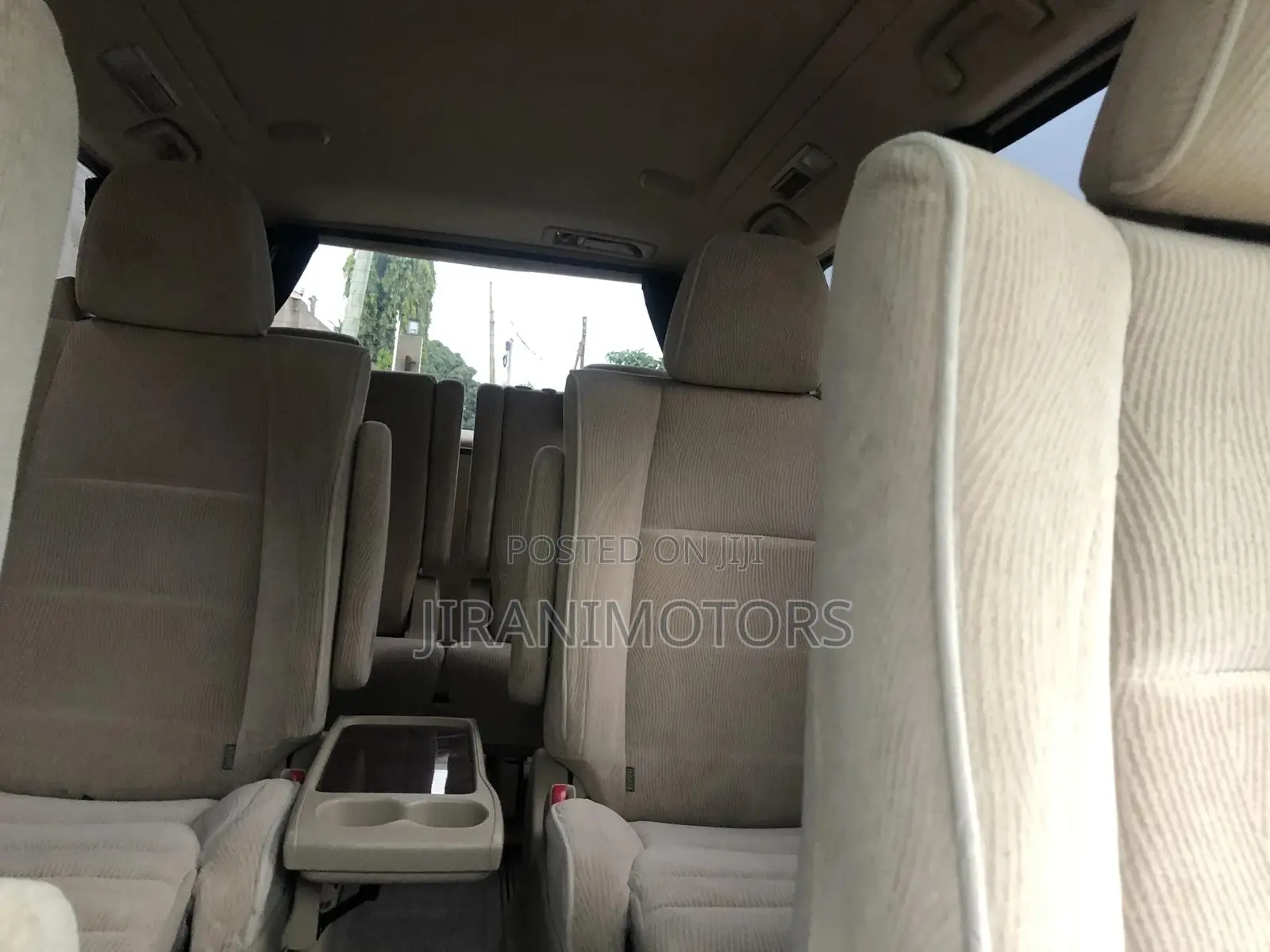 Toyota Alphard 2.4 Petrol AWD 2009 Silver