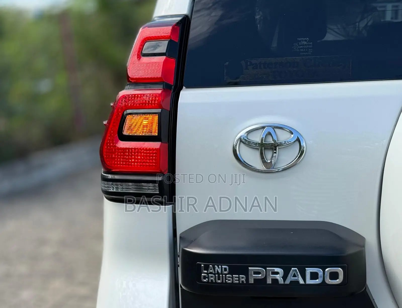 Toyota Land Cruiser Prado 2.8 2023 White