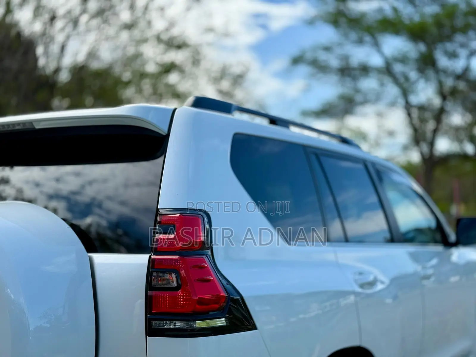 Toyota Land Cruiser Prado 2.8 2023 White