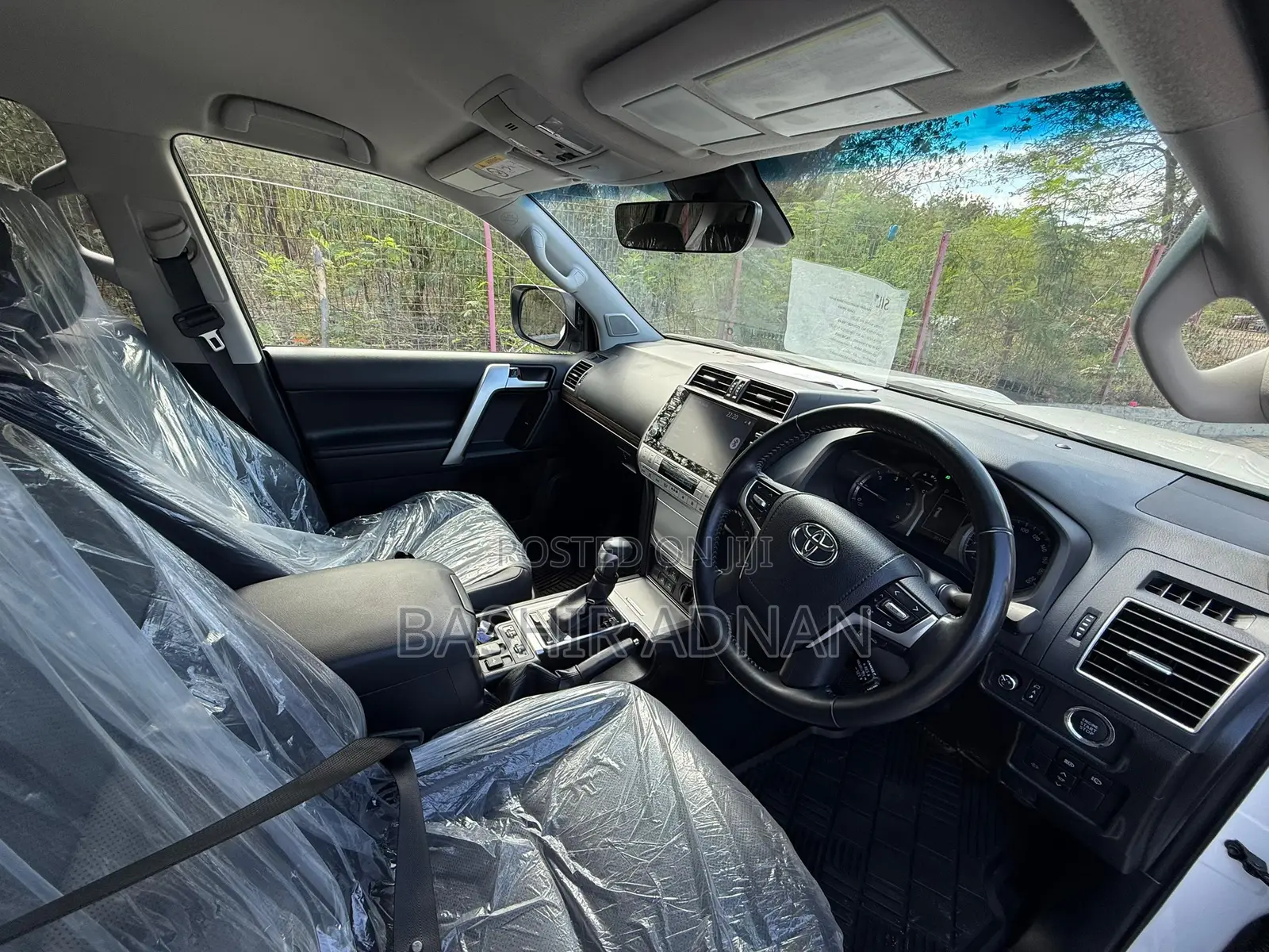 Toyota Land Cruiser Prado 2.8 2023 White