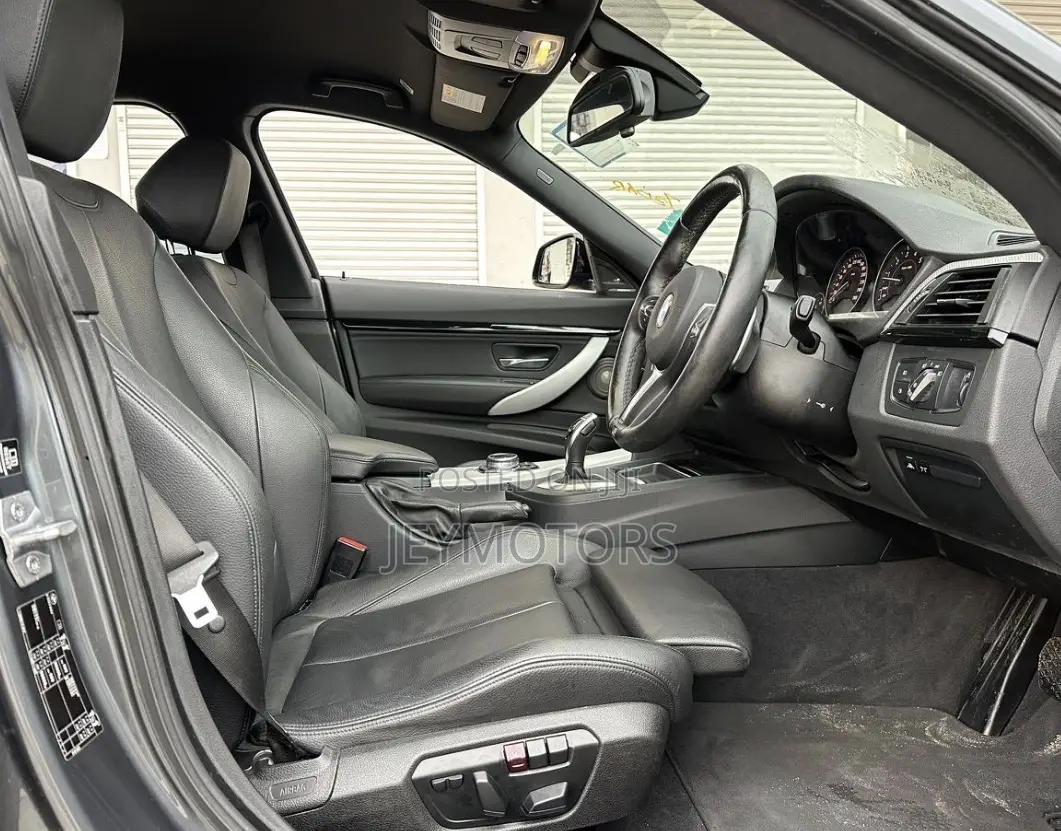 BMW 3 Series 2014 Gray