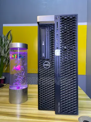 Desktop Computer Dell Precision 5820 16GB Intel Core I5 HDD 500GB