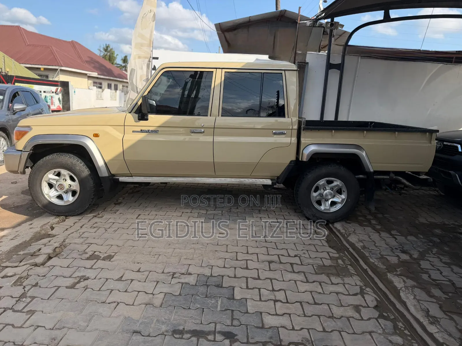 Toyota Land Cruiser 2014 Beige