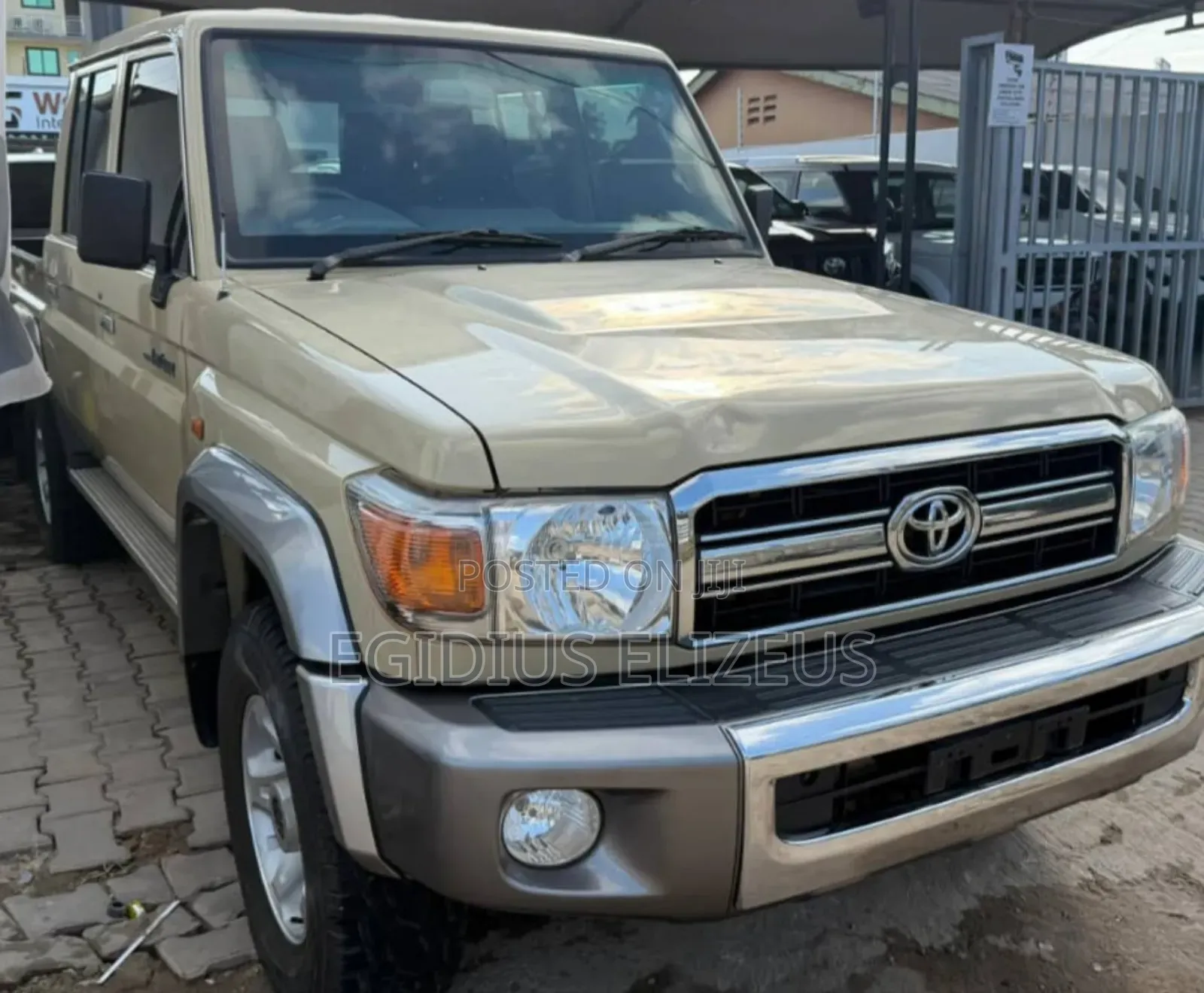 Toyota Land Cruiser 2014 Beige