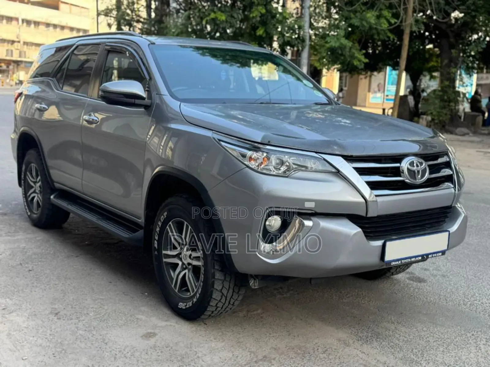 Toyota Fortuner 2.4 D AWD 2018 Gray