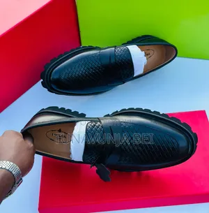 Prada Moccains / Leather Shoes 