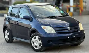 Toyota IST 2003 Blue