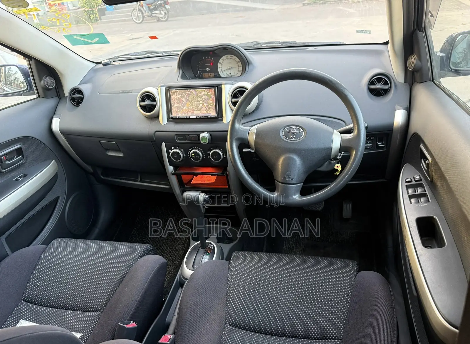 Toyota IST 2003 Blue