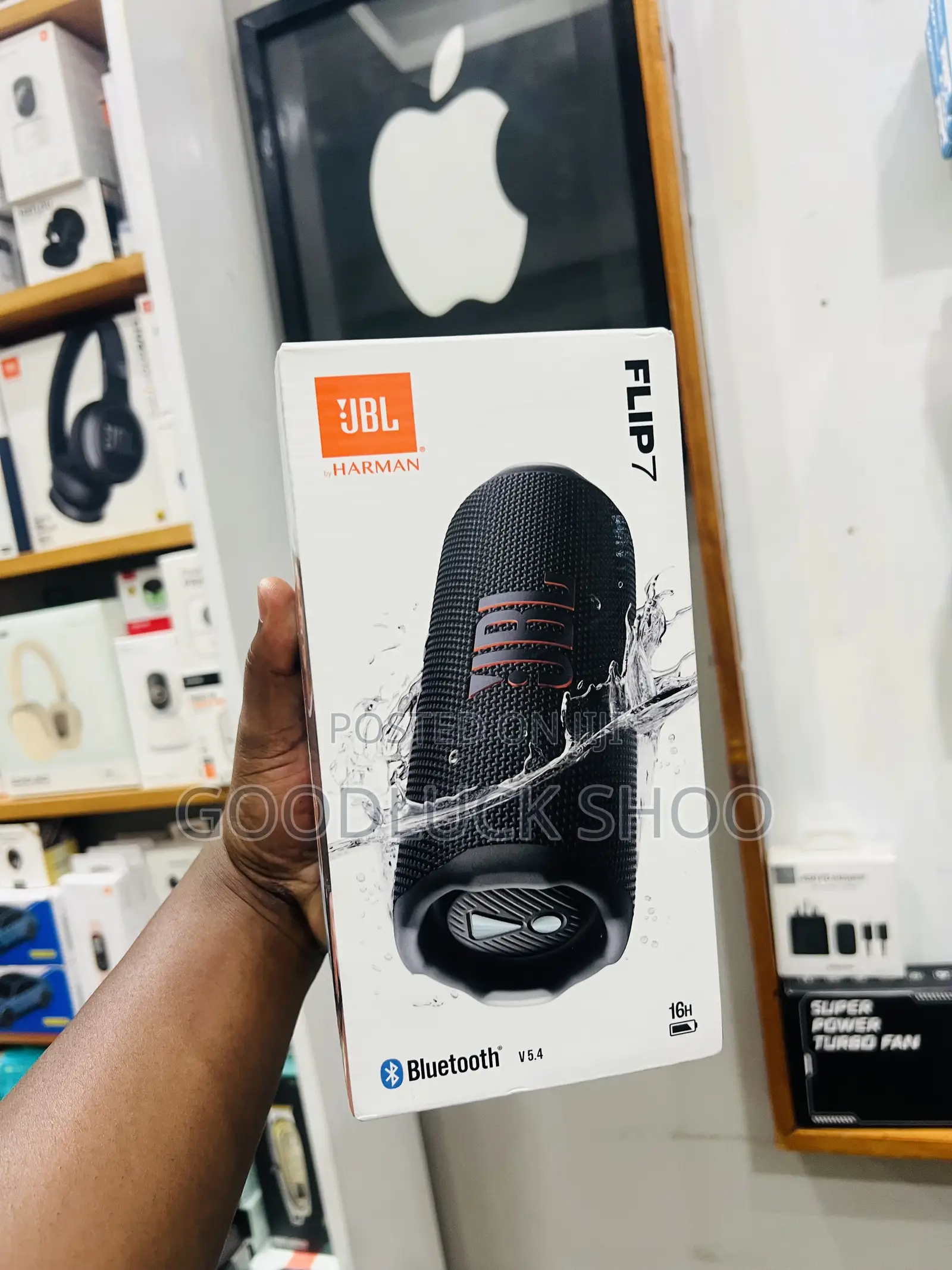 JBL Flip 7 Portable Bluetooth Speaker