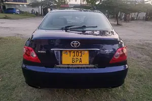 Toyota Mark X 2005 Blue