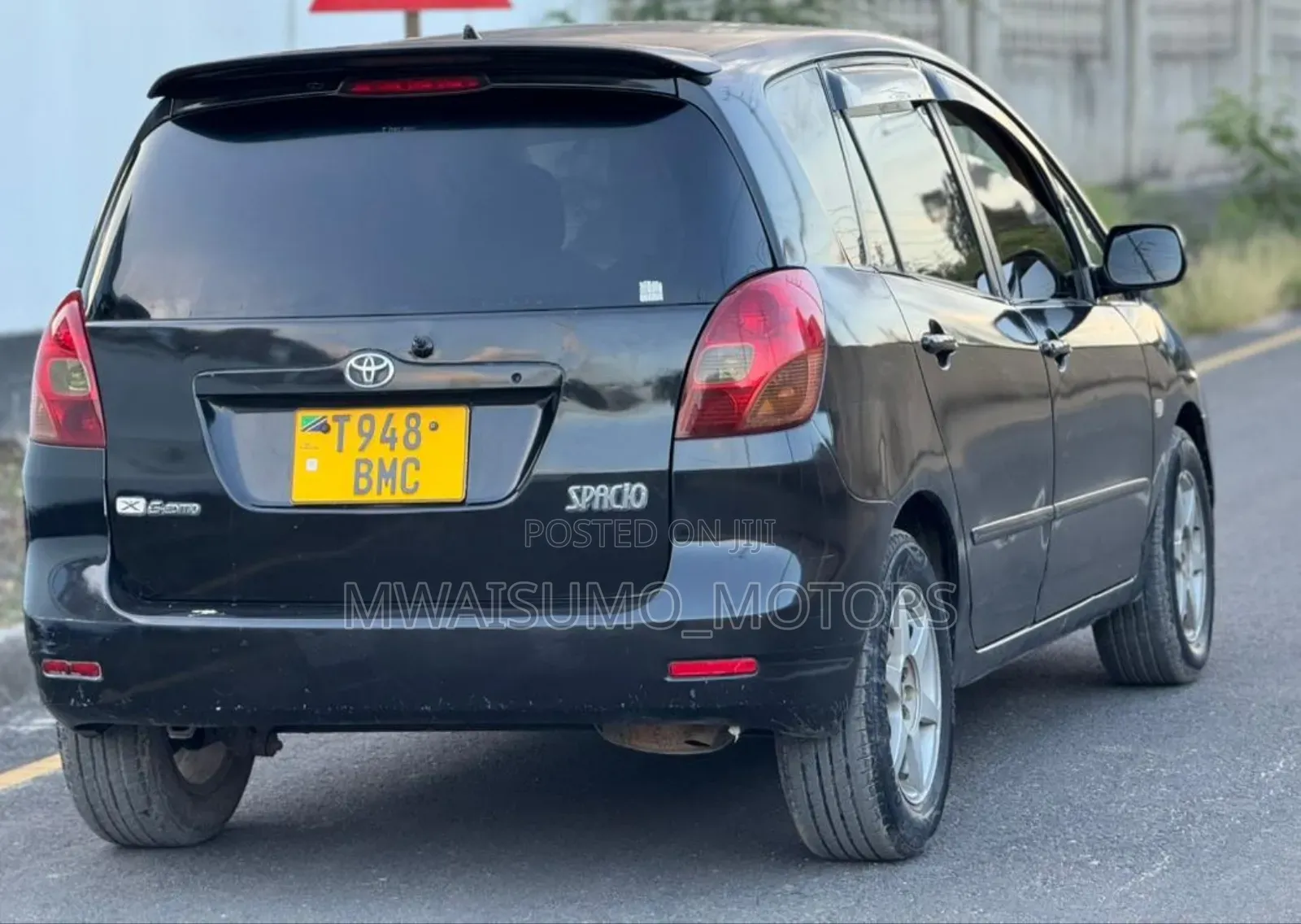 Toyota Corolla Spacio 2001 Black