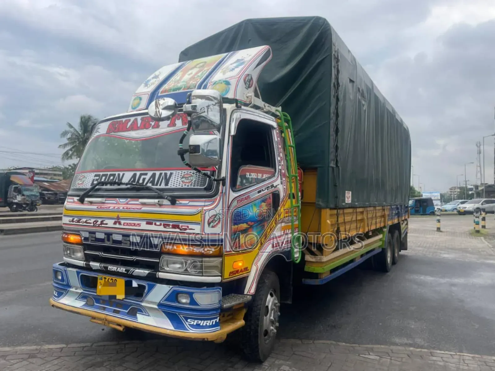 Mitsubishi Fuso 2000 White For Sale