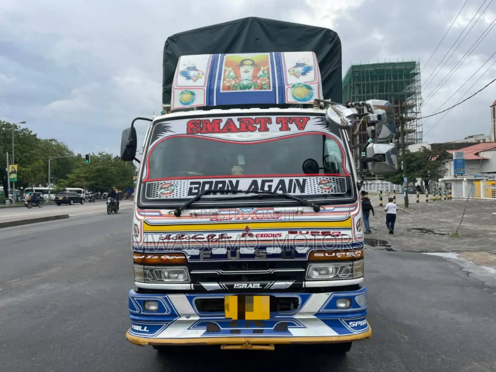 Mitsubishi Fuso 2000 White For Sale