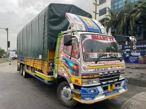 Mitsubishi Fuso 2000 White For Sale