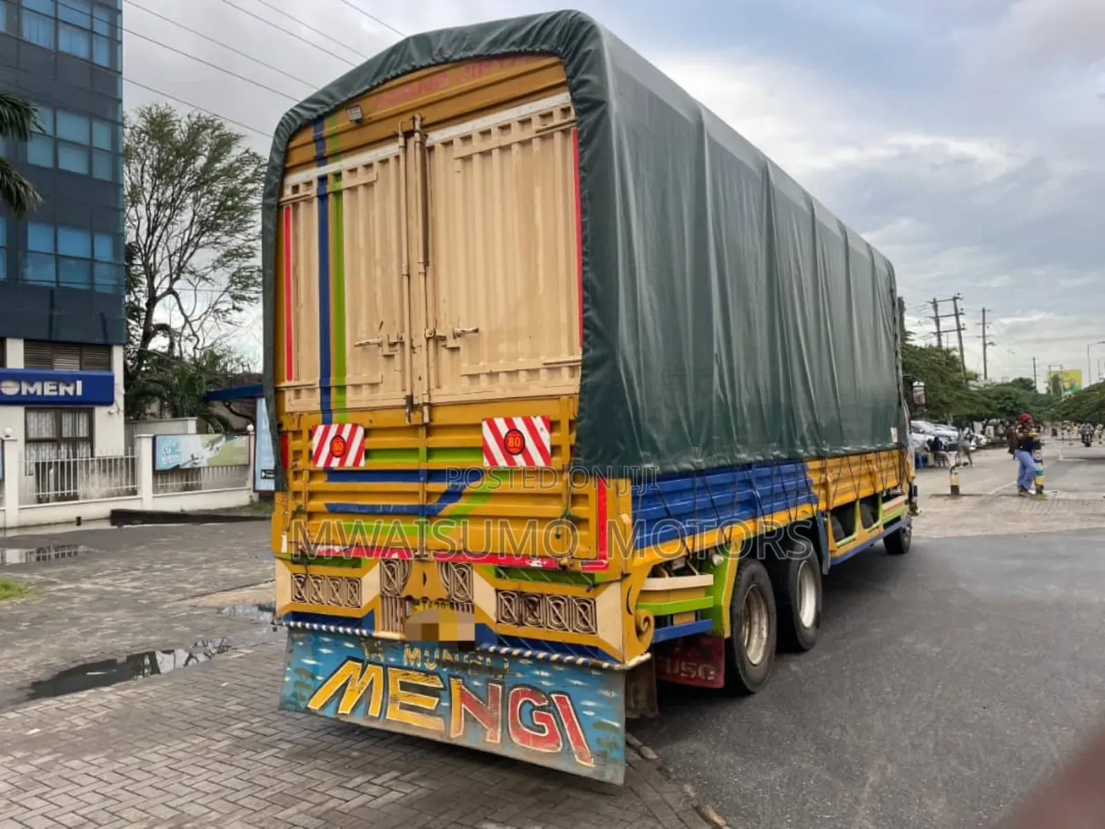 Mitsubishi Fuso 2000 White For Sale