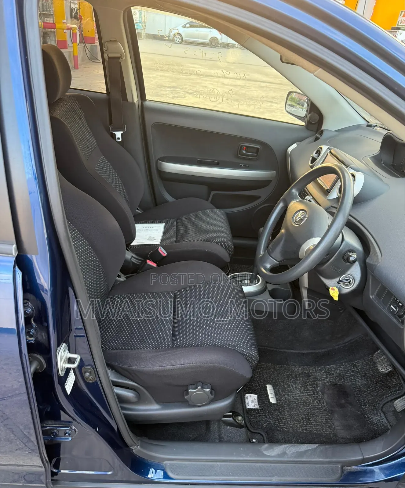 Toyota IST 2003 Blue