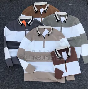 T Shirt Mikono Mirefu
