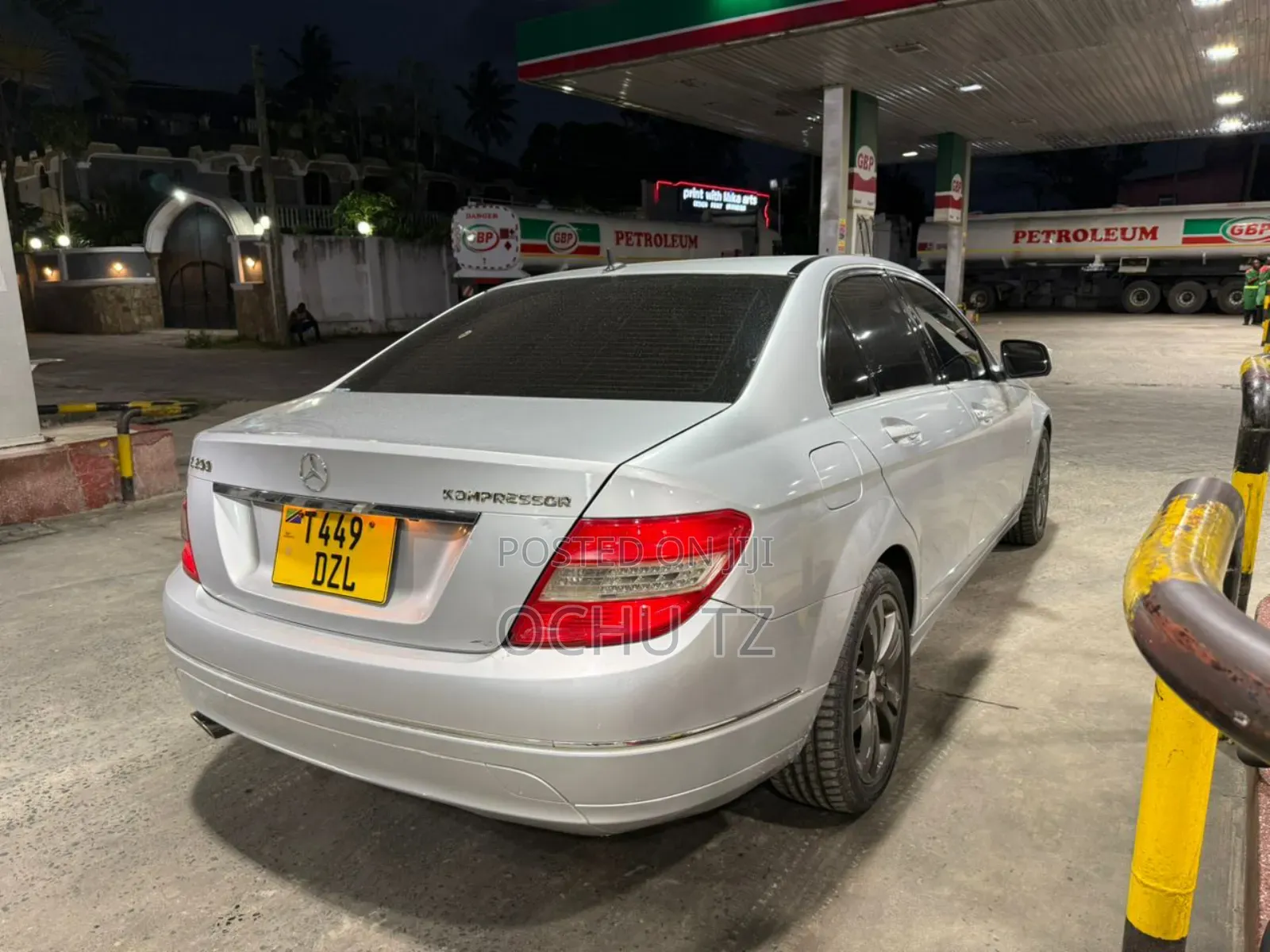 Mercedes-Benz C200 2008 Silver