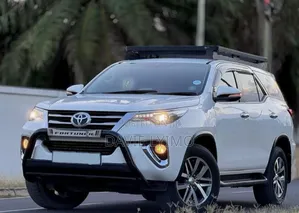 Toyota Fortuner 2.8 D AWD 2018 White