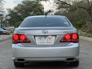 Toyota Crown 2008 Silver