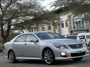 Toyota Crown 2008 Silver