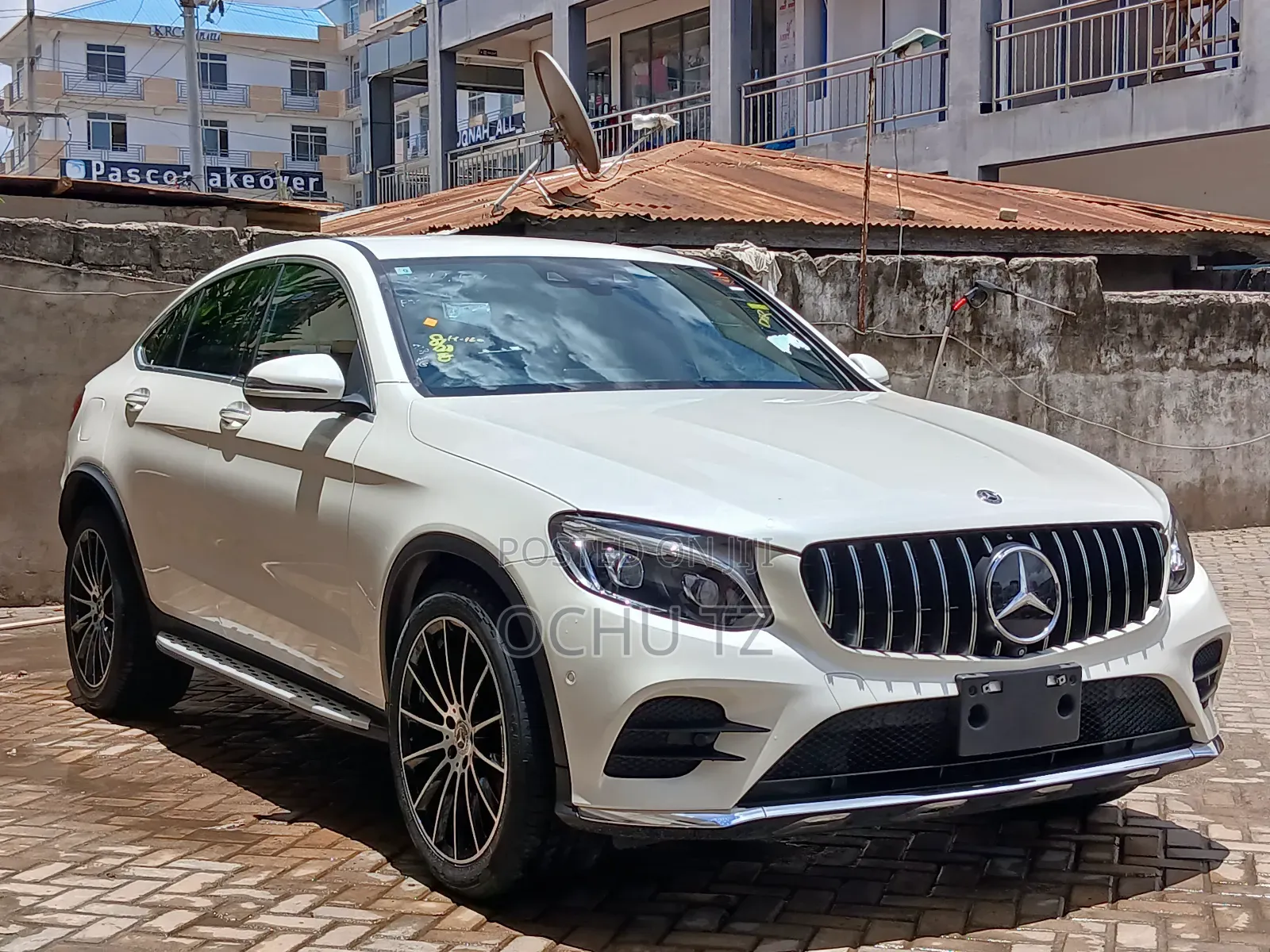 Mercedes-Benz GLC-Class 2018 White