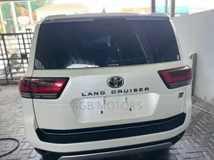 New Toyota Land Cruiser 2023 White