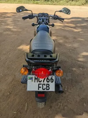 Bajaj Boxer 125 2024 Black