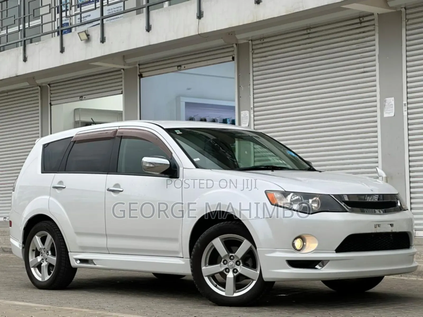 Mitsubishi Outlander 2009 White
