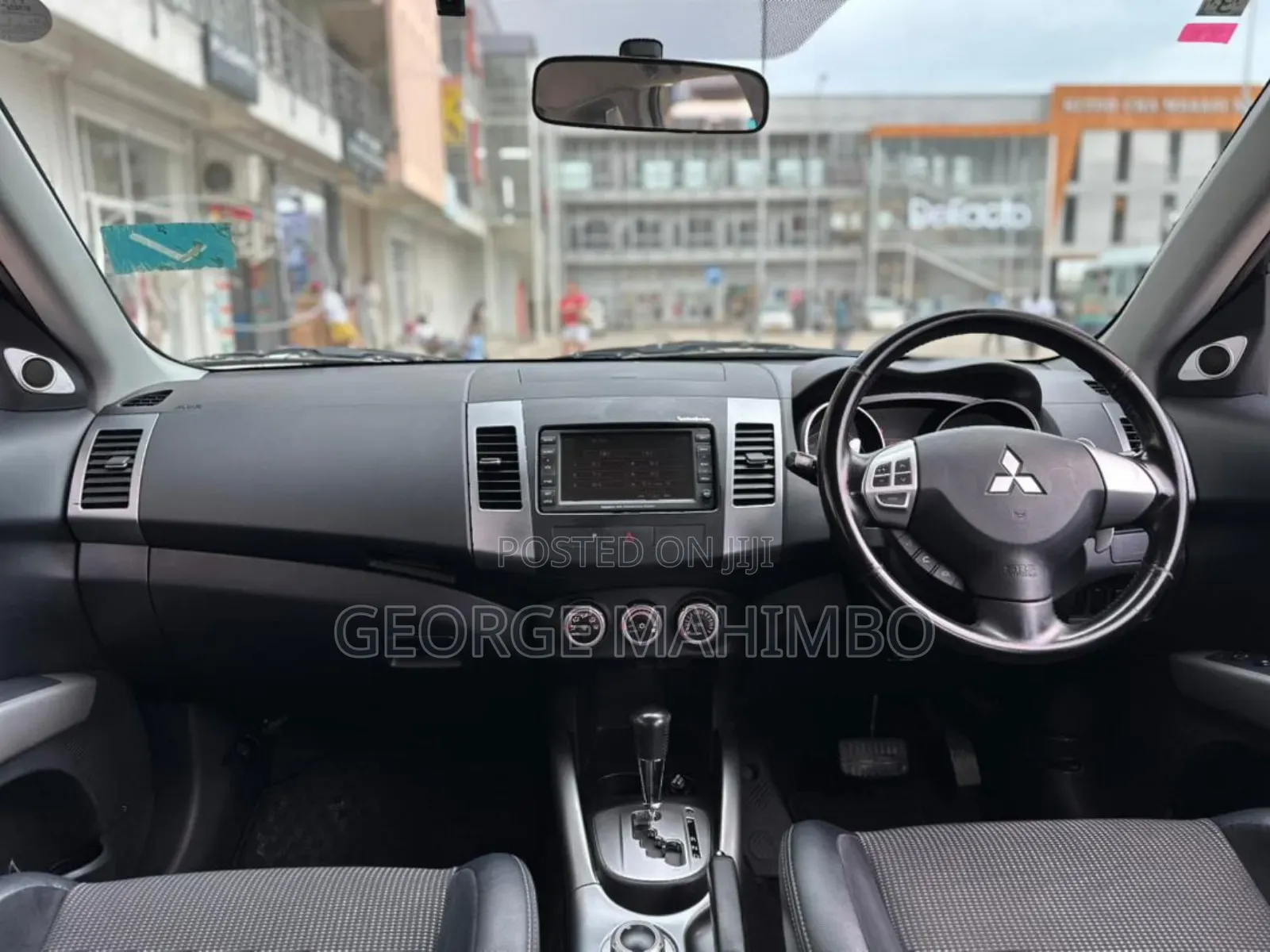 Mitsubishi Outlander 2009 White