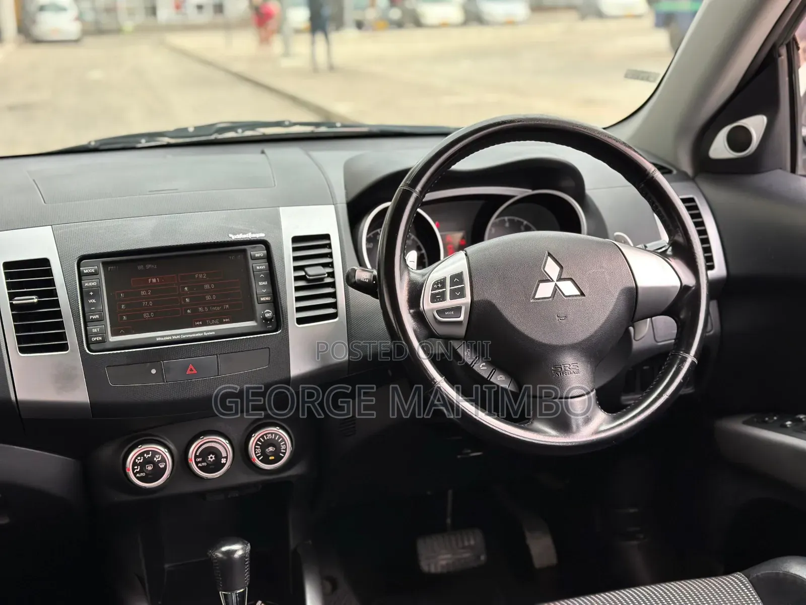 Mitsubishi Outlander 2009 White
