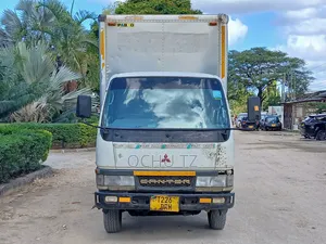 Mitsubishi Canter 1999 White