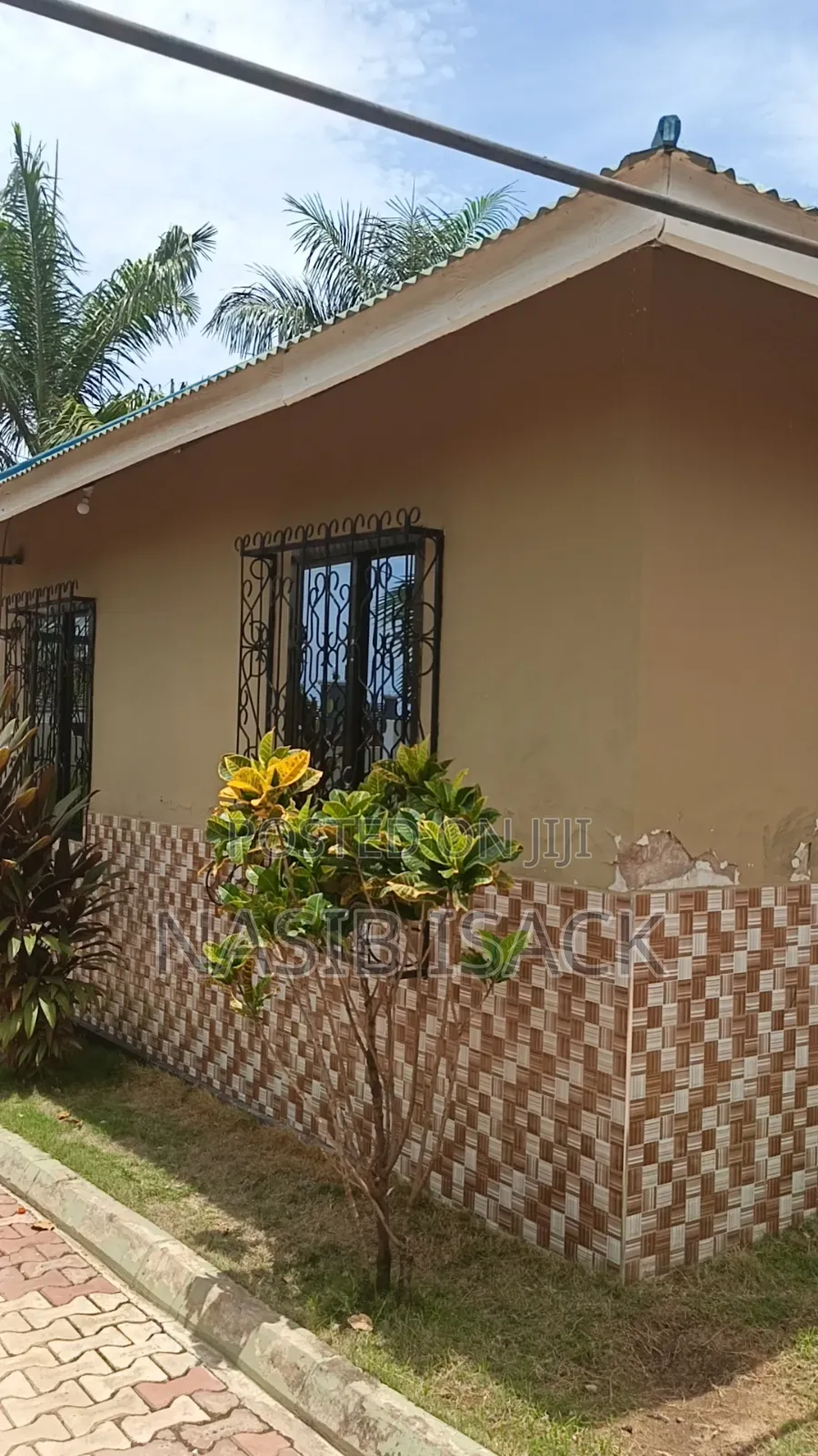 Furnished 3bdrm House in Mahina Kati, Nyamagana for sale