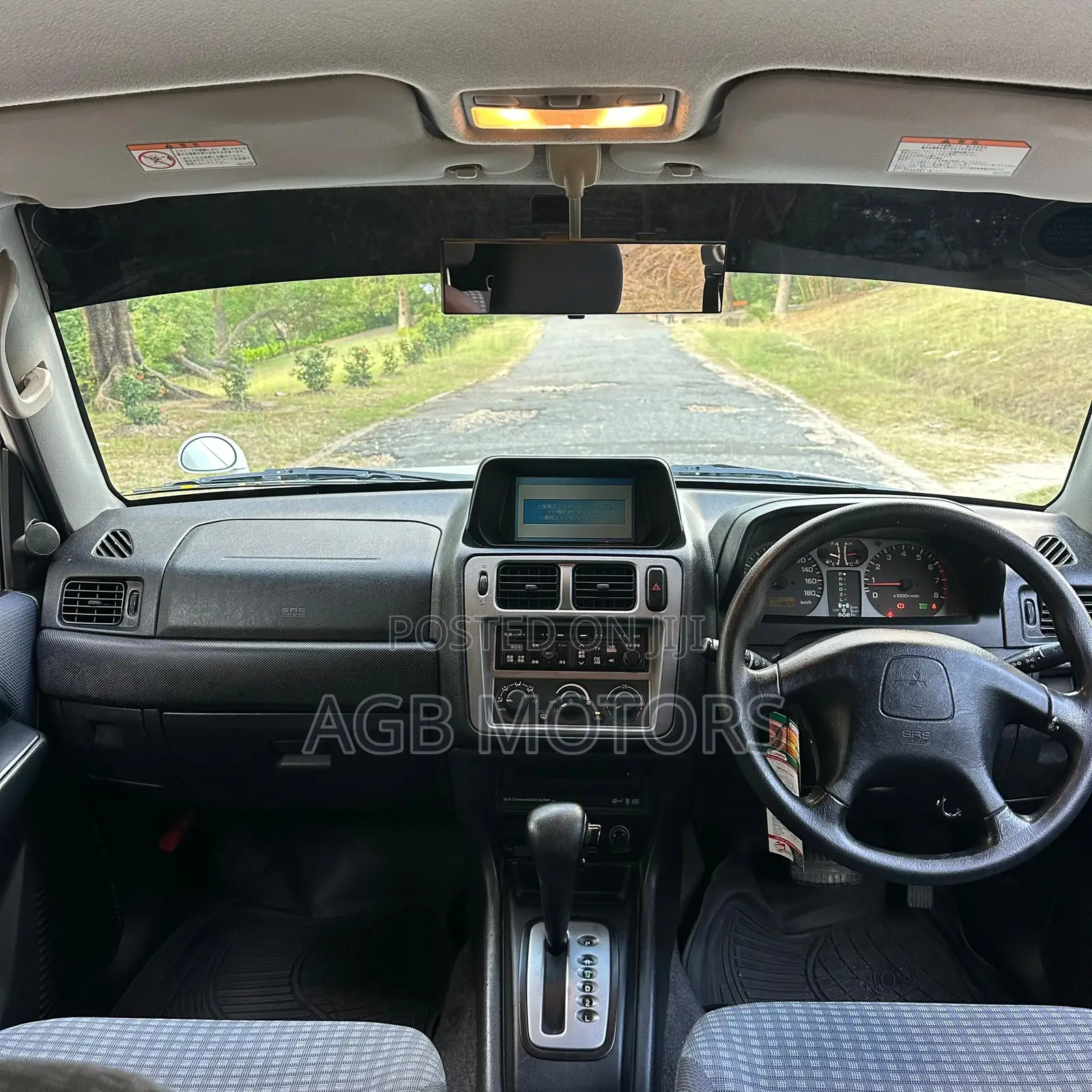 Mitsubishi Pajero 2003 White