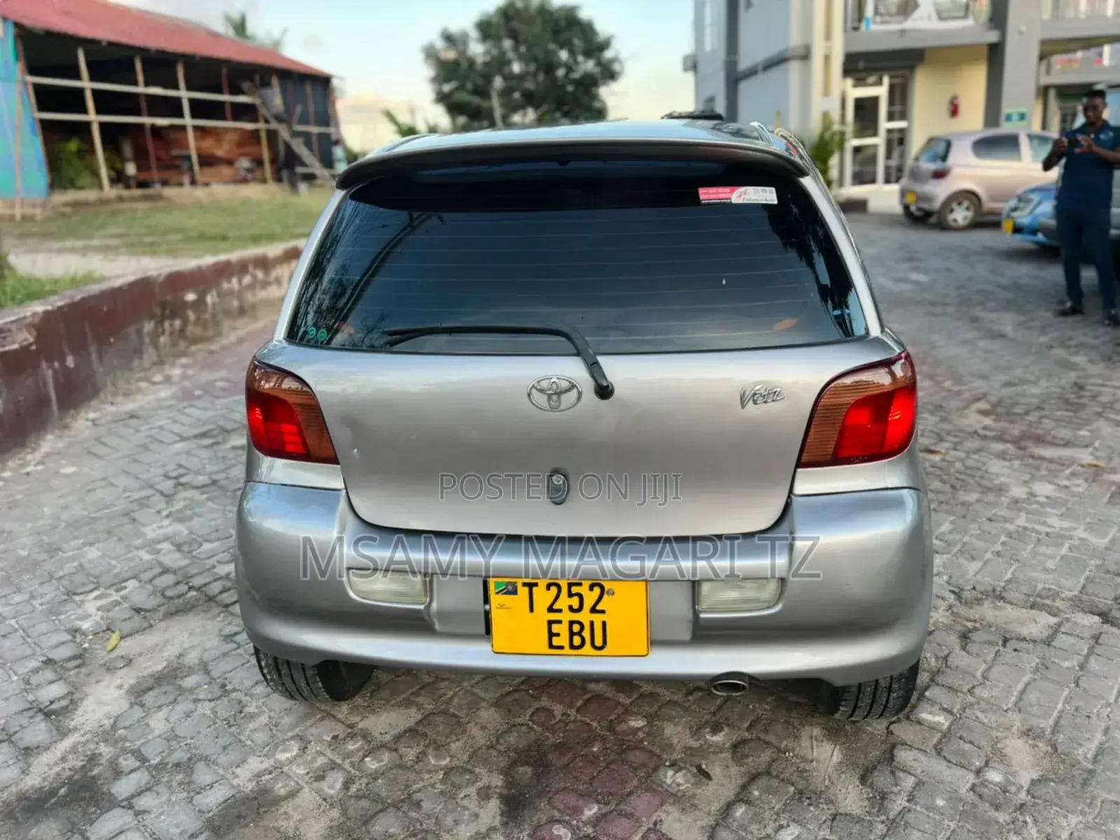 Toyota Vitz 1.5 FWD 5dr 2003 Gray