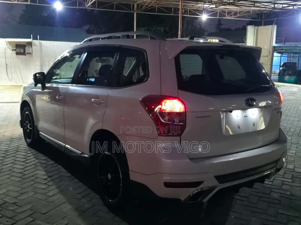 Subaru Forester 2014 White