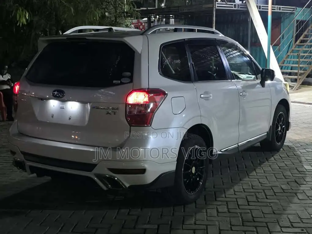 Subaru Forester 2014 White
