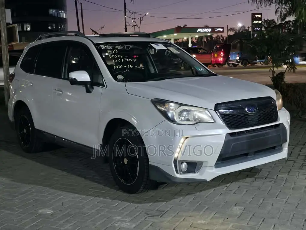 Subaru Forester 2014 White