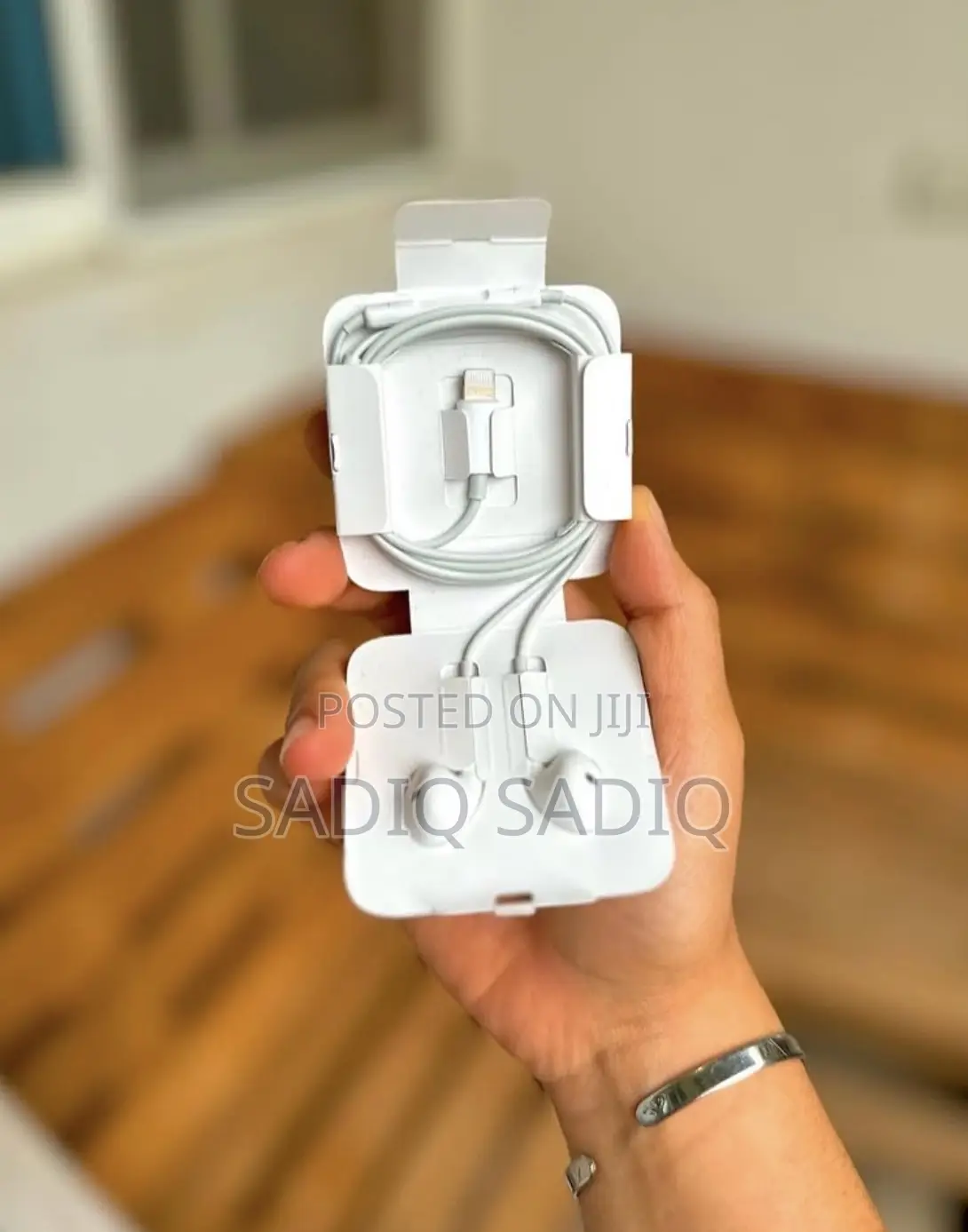 Wired Earpods Lightning