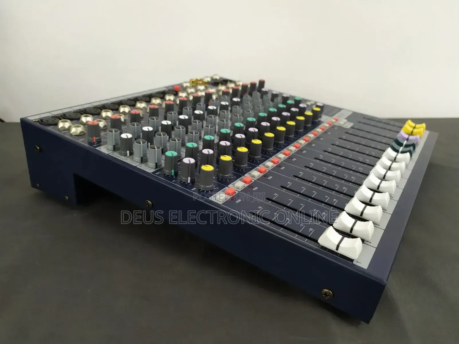 Music Mixer Powered Njia Efx12
