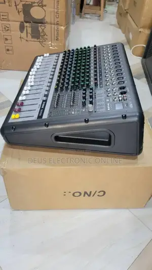 Music Mixer Powered Njia Efx12